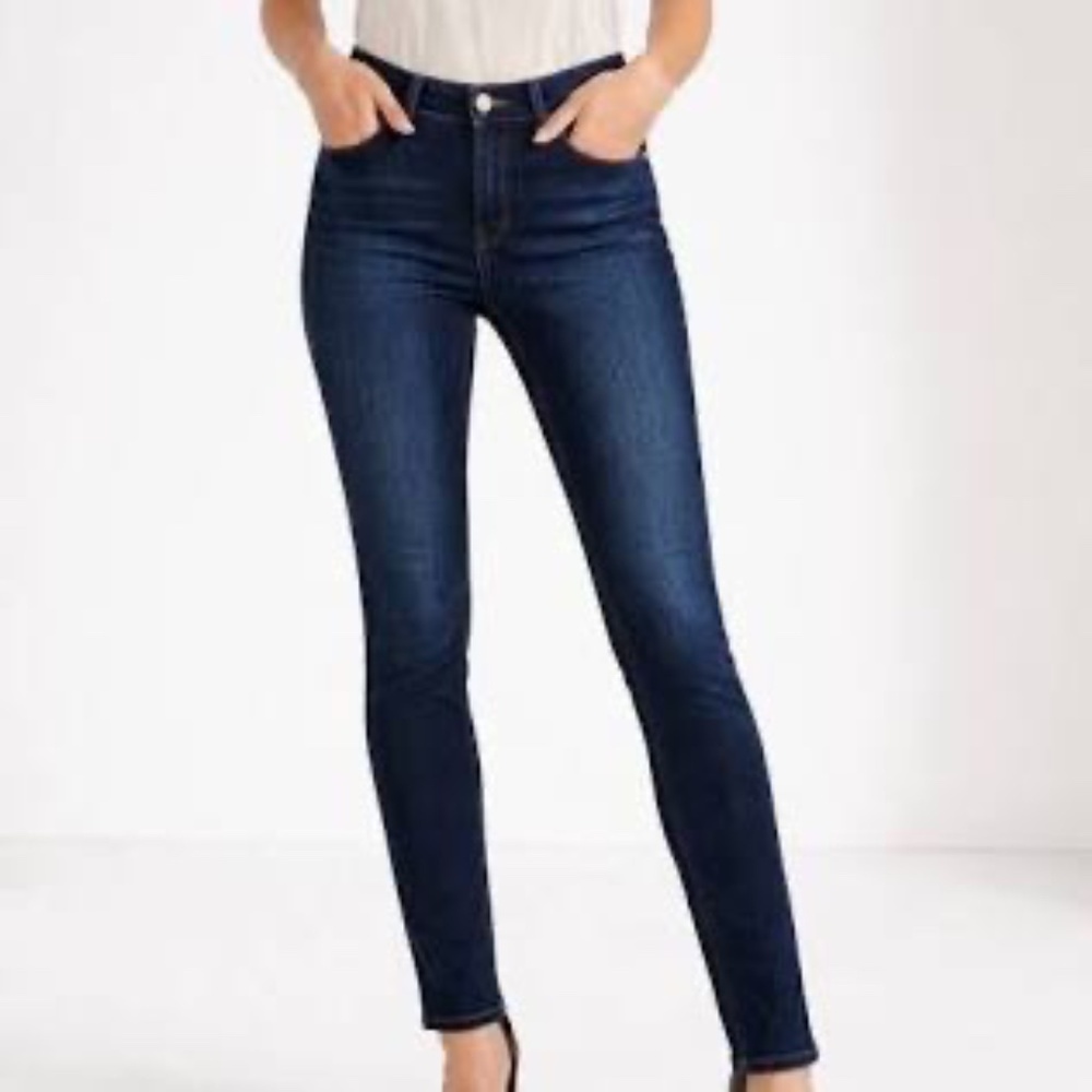 Tahari double button cropped jeans, 6/28, Dark Wash, NWOT